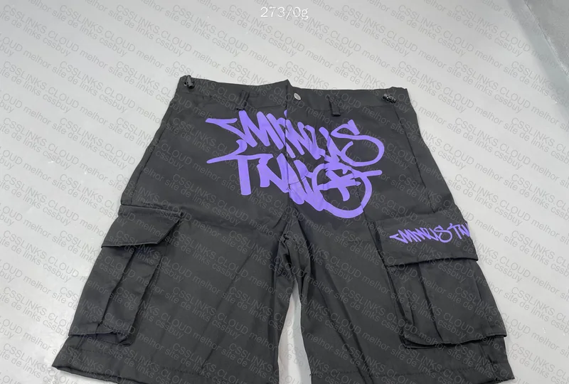 Minus Two Shorts, Looks Crooked