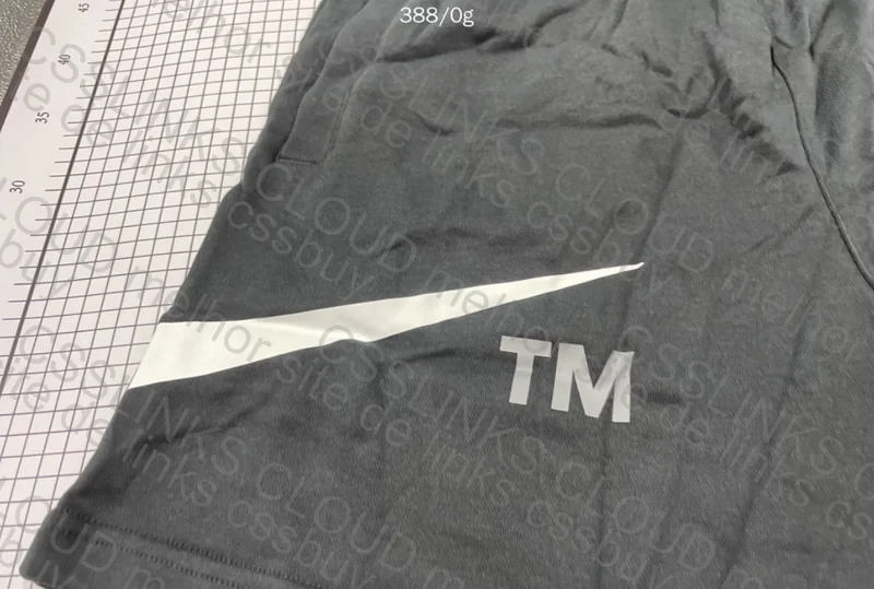 Nike Sweatshorts 2