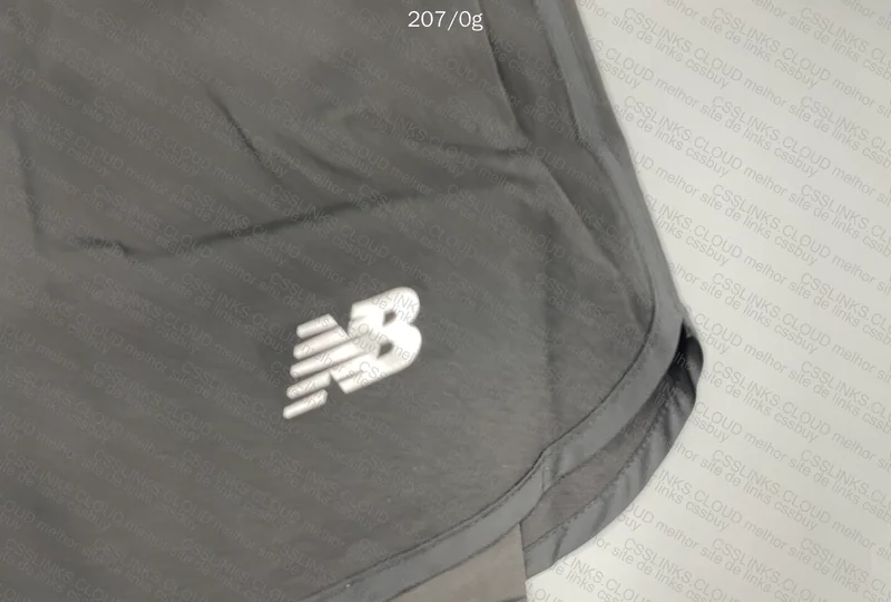 New Balance Sweatshorts 3