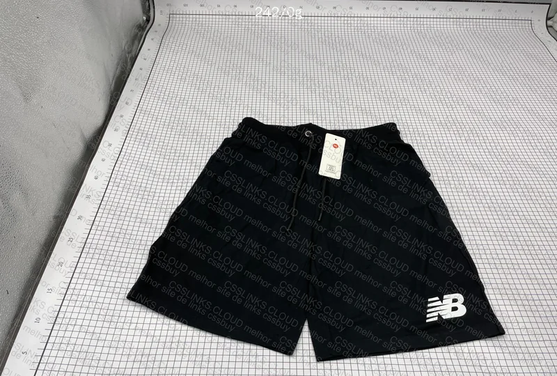 New Balance Sweatshorts 2