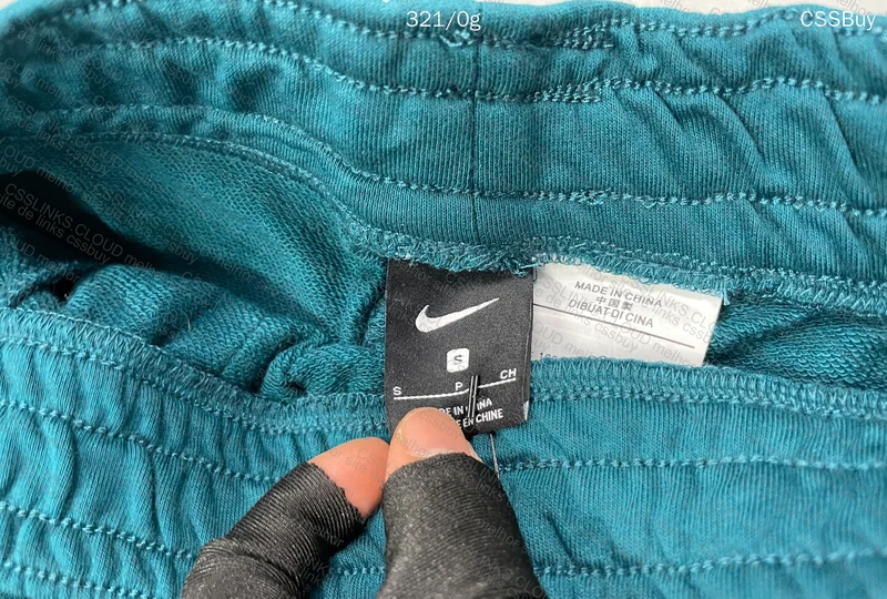 Nike Sweatshorts 3