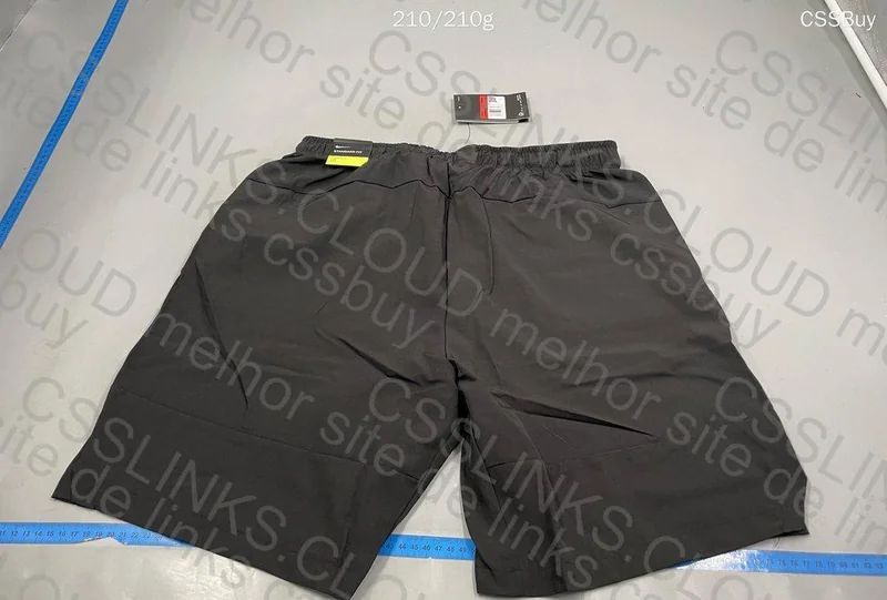 Nike Sweatshorts 4