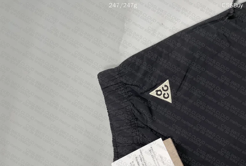 Nike ACG Shorts 3