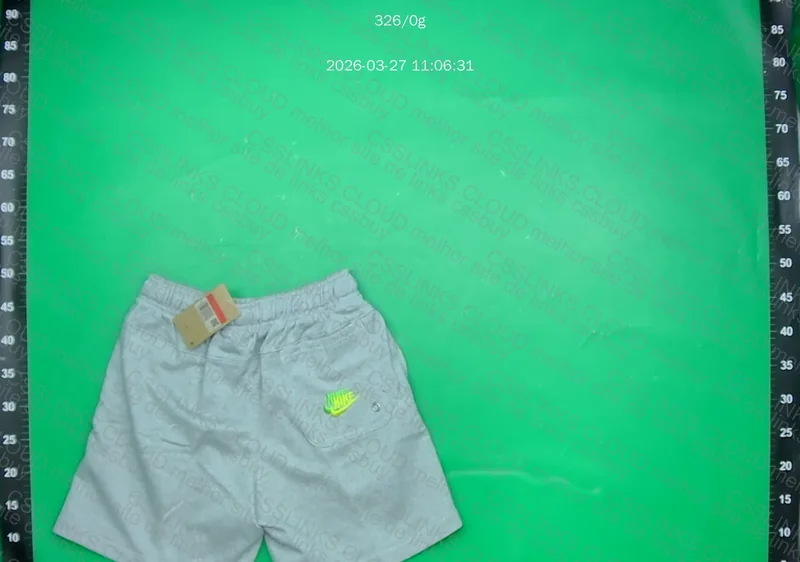 Bermuda Nike Multi Swoosh 3