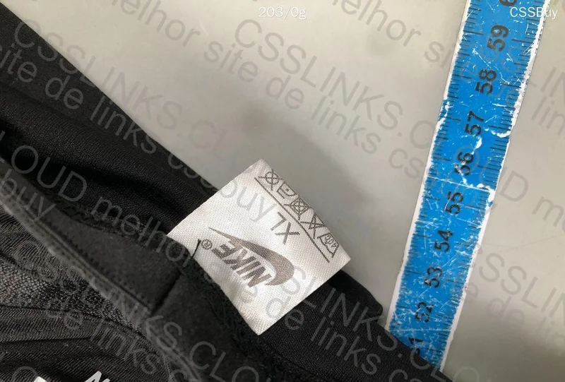 Nike Running Division Shorts (Reflective) 6