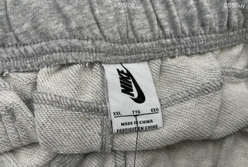Nike Sportswear Essential+ Shorts 3