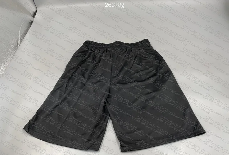 Nike Swoosh Shorts 4