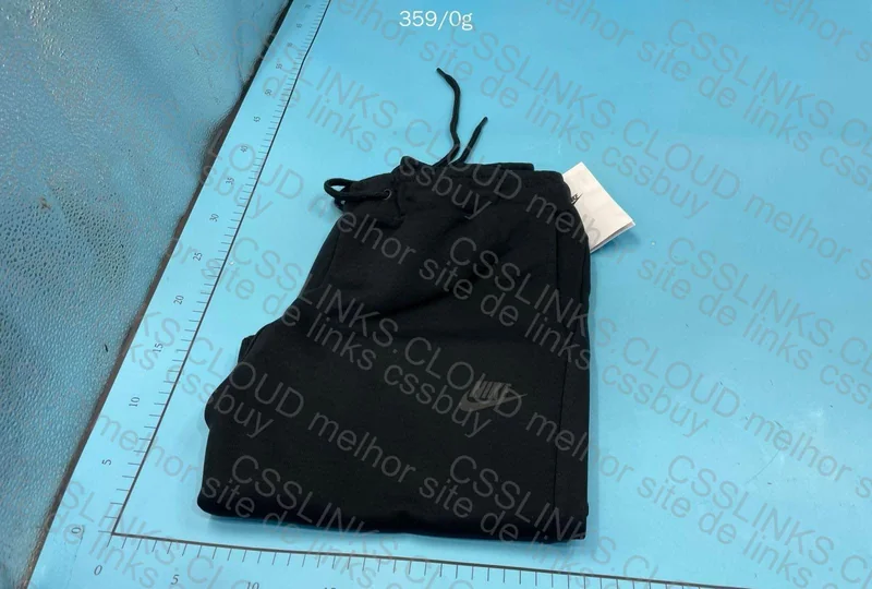 Nike Tech Shorts