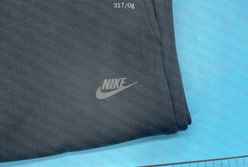 Nike Tech Shorts 3
