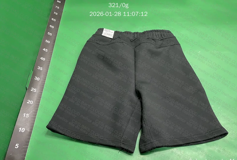 Bermuda Nike Tech 3