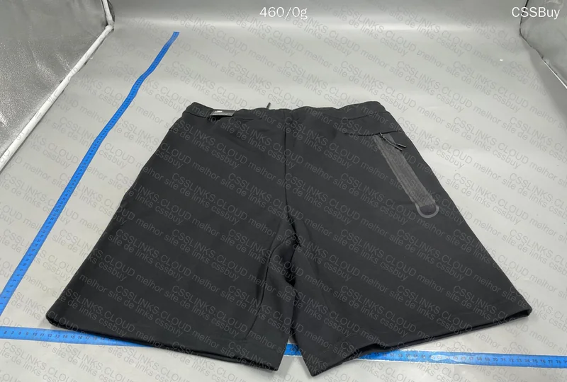 Nike Tech Fleece Shorts 4