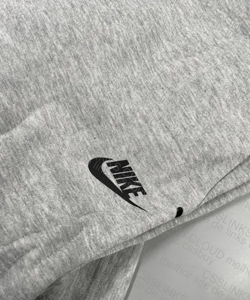 Nike Tech Fleece Shorts 5