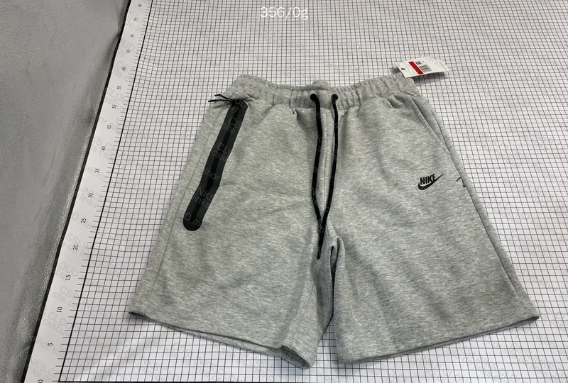 Nike Tech Fleece Shorts 2