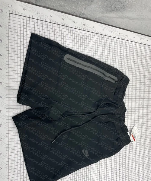 Nike Tech Fleece Shorts 2