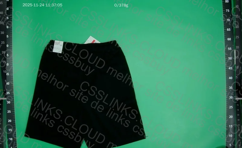 Nike Tech Fleece Shorts 2