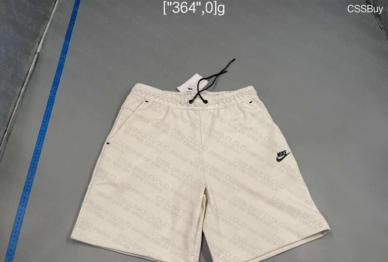 Nike Tech Fleece Beige Shorts