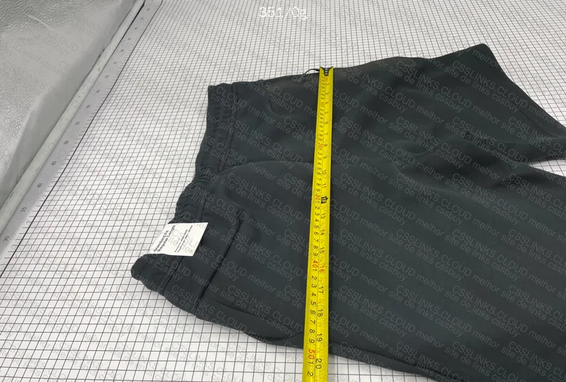 Nike Tech Fleece Shorts (GL?) 7