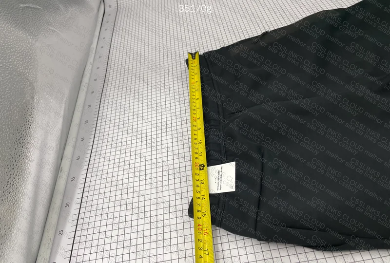 Nike Tech Fleece Shorts (GL?) 8