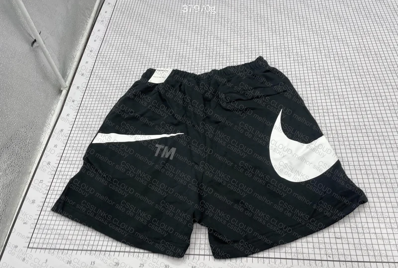 Nike TM Shorts (with measurements) 4