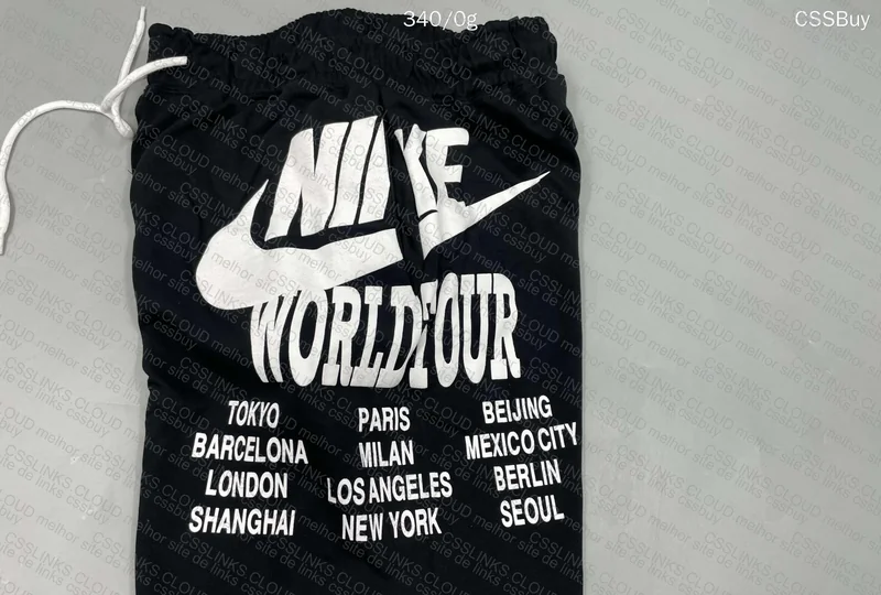 Nike WorldTour Shorts with Measurements