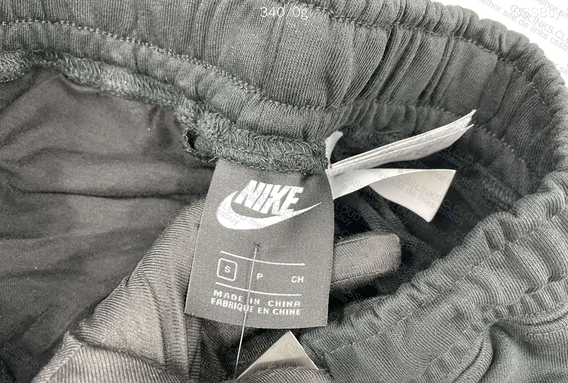 Nike WorldTour Shorts with Measurements 3