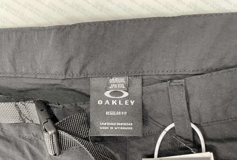 Oakley Shorts 4