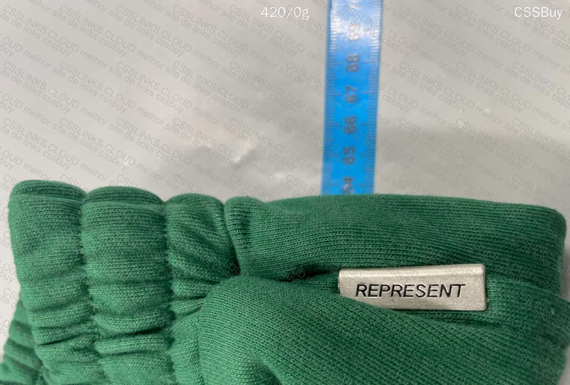 Represent Shorts 4