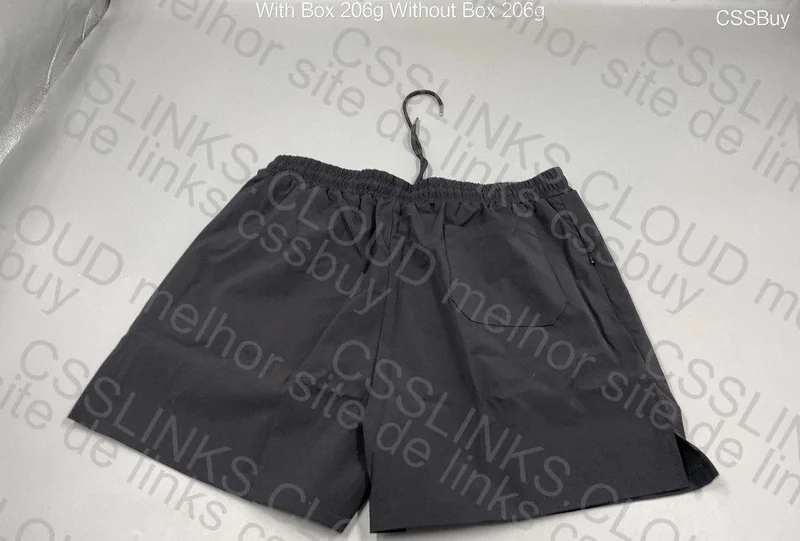Represent Shorts, Gallery Dept T-Shirt, Supreme Underwear