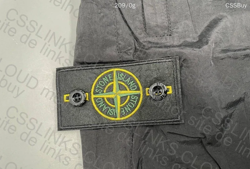 Stone Island Shorts 11