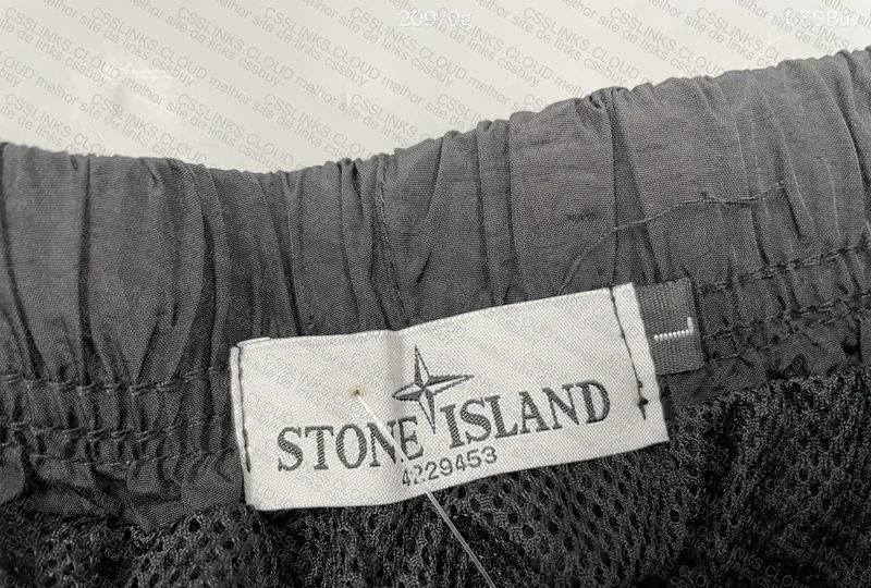 Stone Island Shorts 4