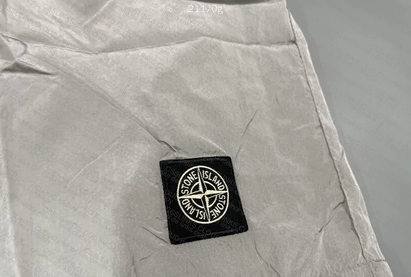 Stone Island Shorts 4
