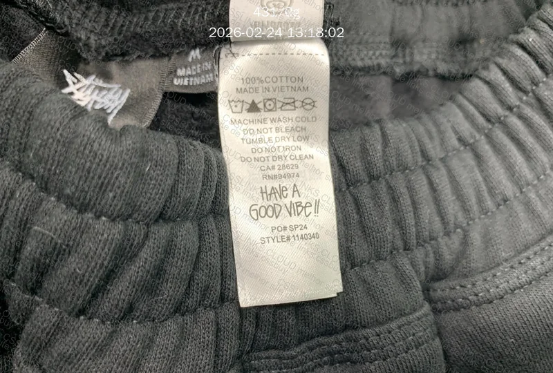 Bermuda Stussy 6