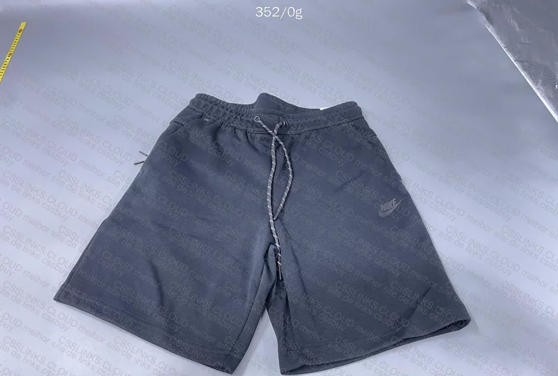 Tech Fleece Shorts 2