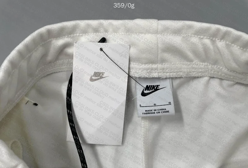Tech Fleece Shorts 4