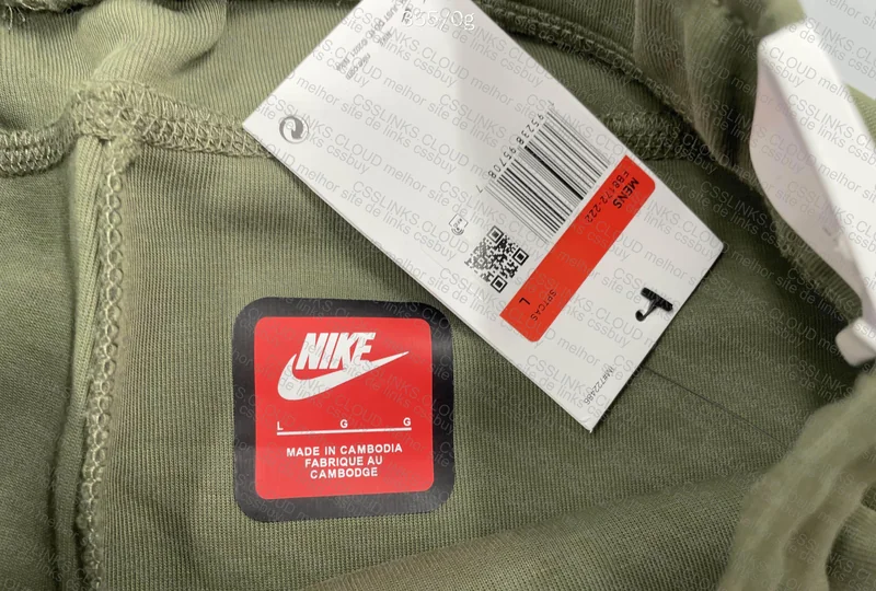 Tech Fleece Shorts 4