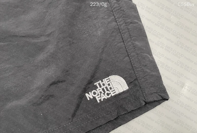 The North Face Shorts 3