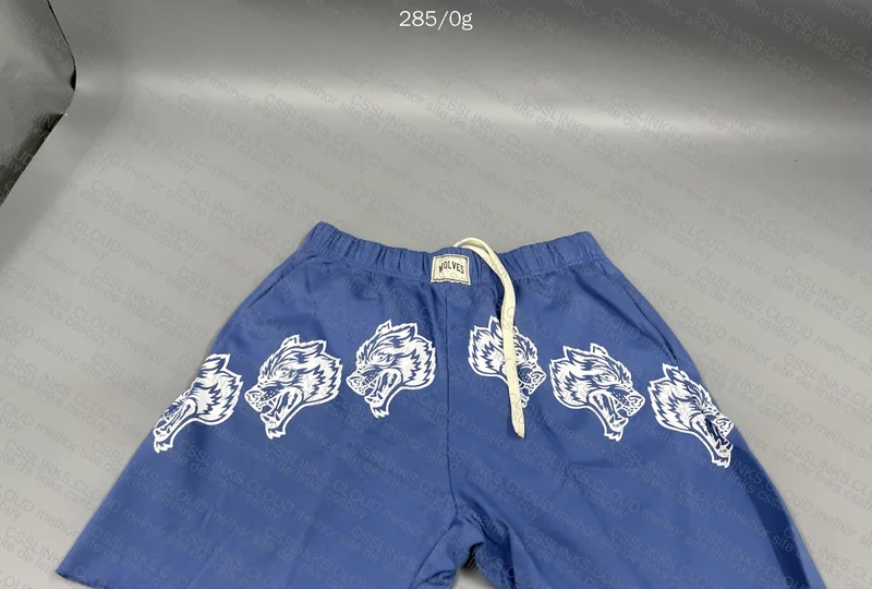 Wolves Shorts 3