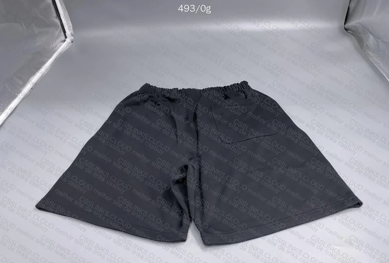 ESSENTIALS Shorts 10