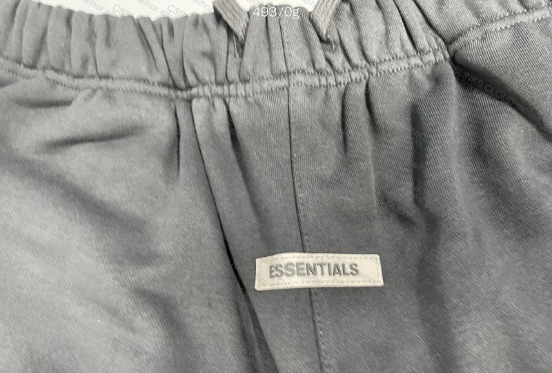 ESSENTIALS Shorts 9