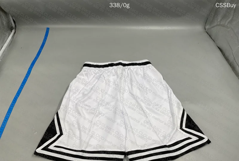 JORDAN Shorts 4