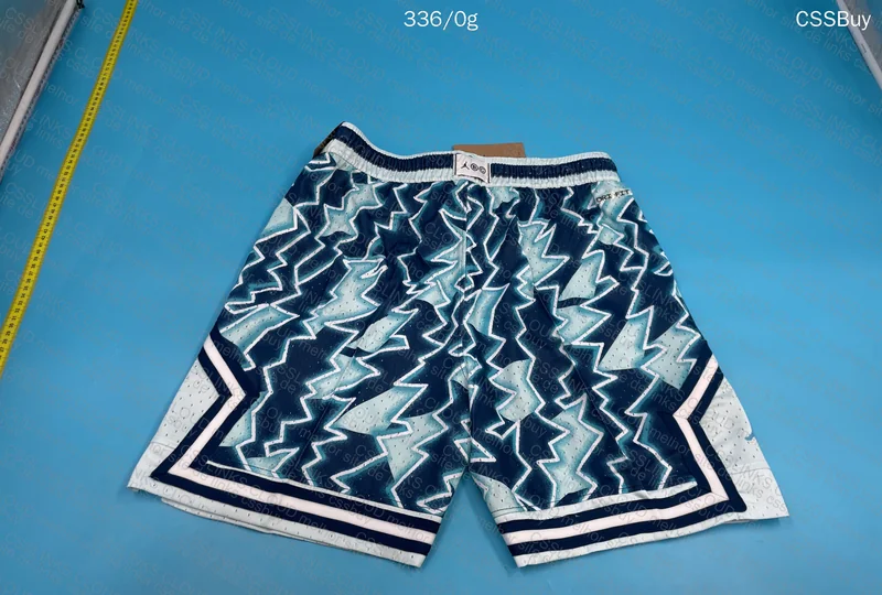 JORDAN Shorts 9