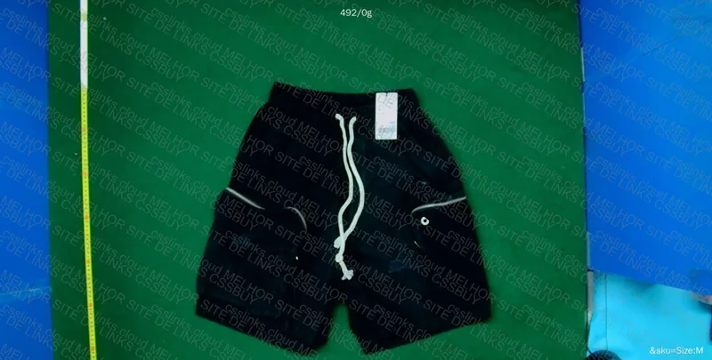Cargo Shorts with Puffy Pocket 2