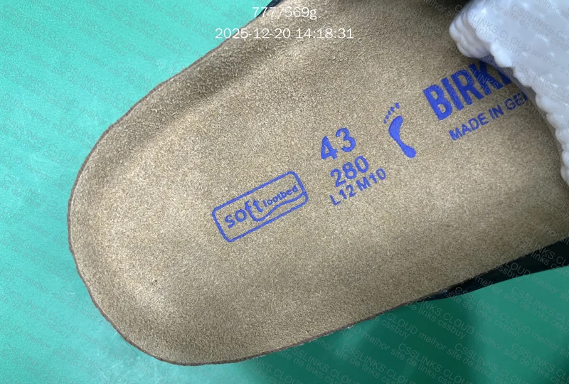 Birkenstock preta