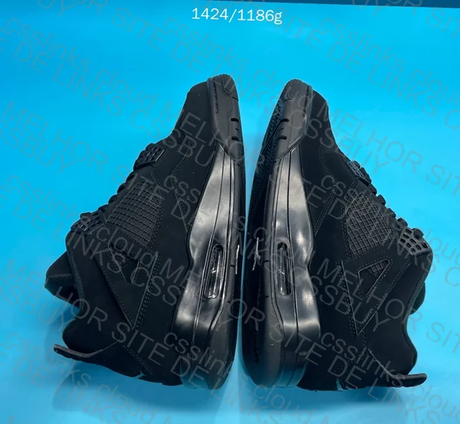 Black cat Jordan 4 blind box