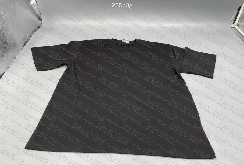 Black GymShark Shirt 4