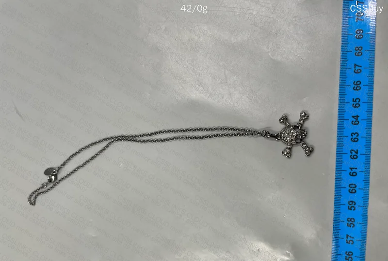 Black Necklace Viviane Westwood 3