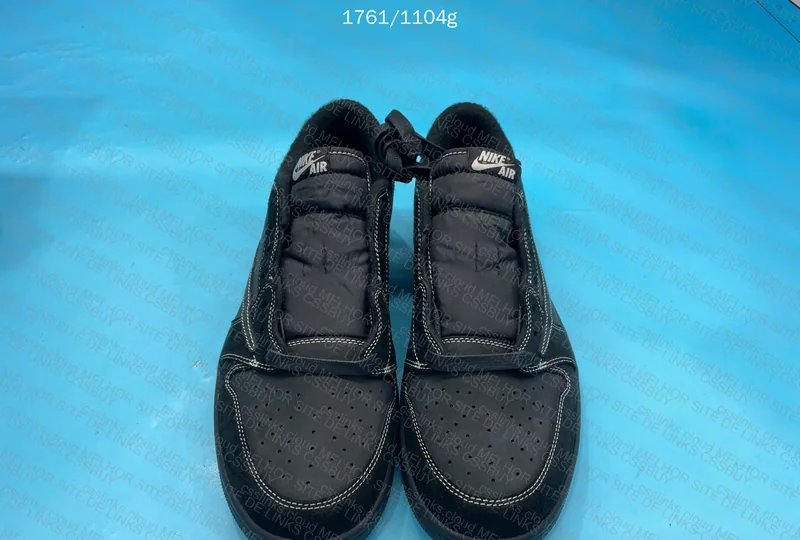 Black Phantom 10