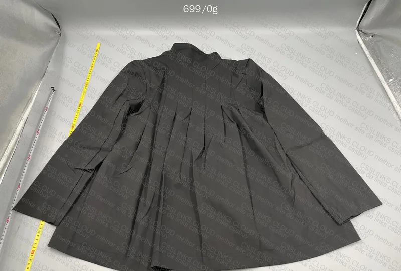 Blazer with Unique Cut