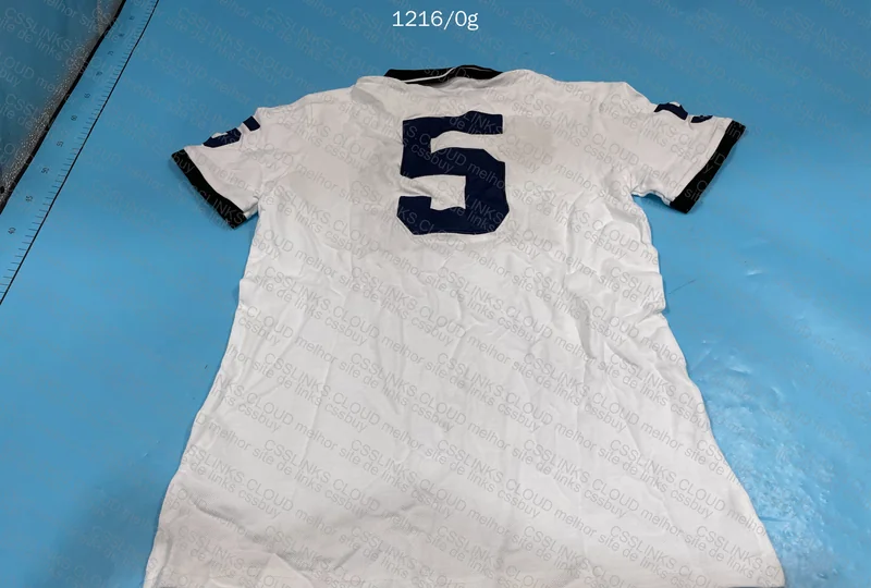 Blind Box 4 T-Shirts 3