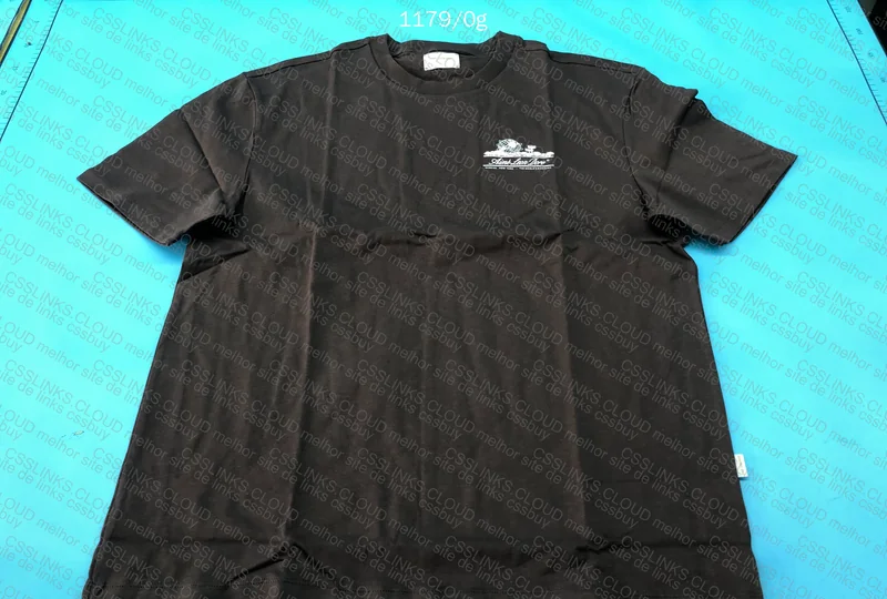 Blind Box 4 T-Shirts